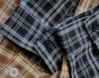 Camisa blusa ligera a cuadros para mujer, camisa suave de verano, blusa de trabajo de corte holgado, top informal transpirable para la oficina, cuadros negros y camel.