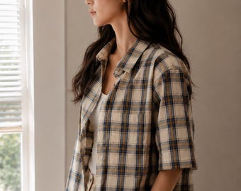 Camisa de manga corta a cuadros con botones / Corte relajado, estilo coreano