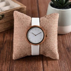 彼女への1周年記念ギフト、刻印入りウォールナットウッドウォッチ、パーソナライズされたレザーウォッチ、大理石模様の女性向け結婚祝いギフト