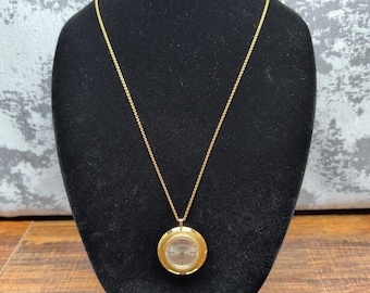 Vintage Lucerno Reversible Mona Lisa Pendant Watch Necklace Gold Tone Works