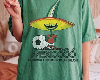 Mexico 86 Soccer Retro Tee , Mexico Soccer Shirt , Mexico Flag Football Tee, Mexico Women Tee