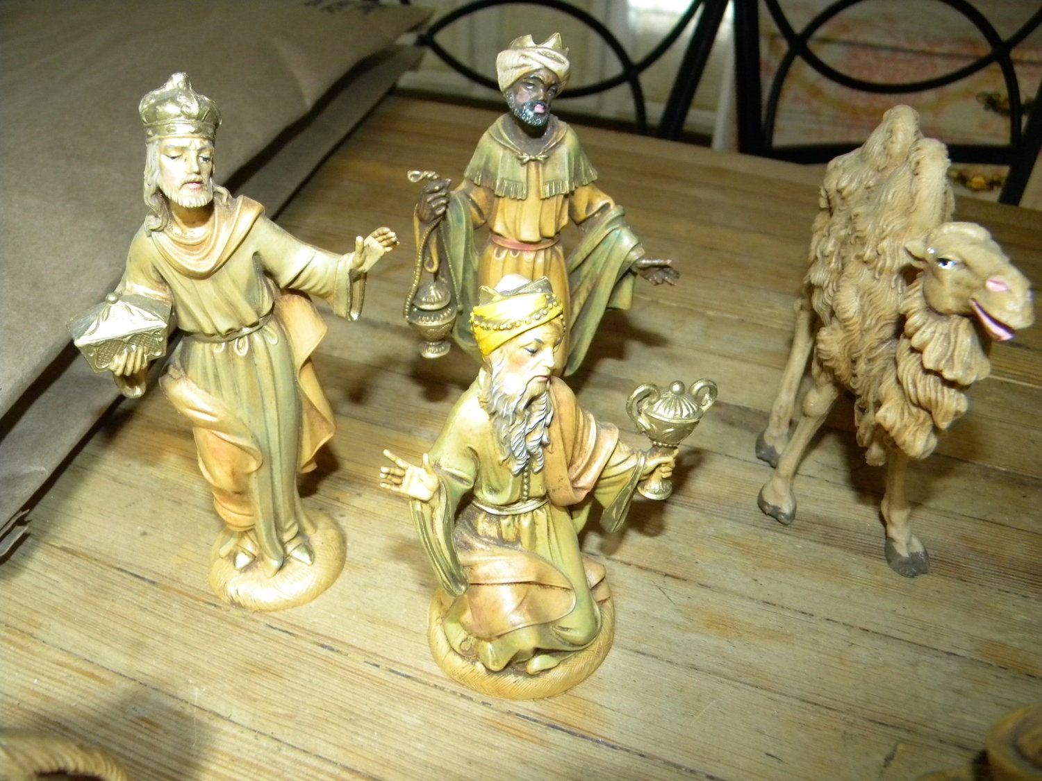 Fontanini By Roman 5" Scale Journey To Bethlehem Set Of 2 Figurines