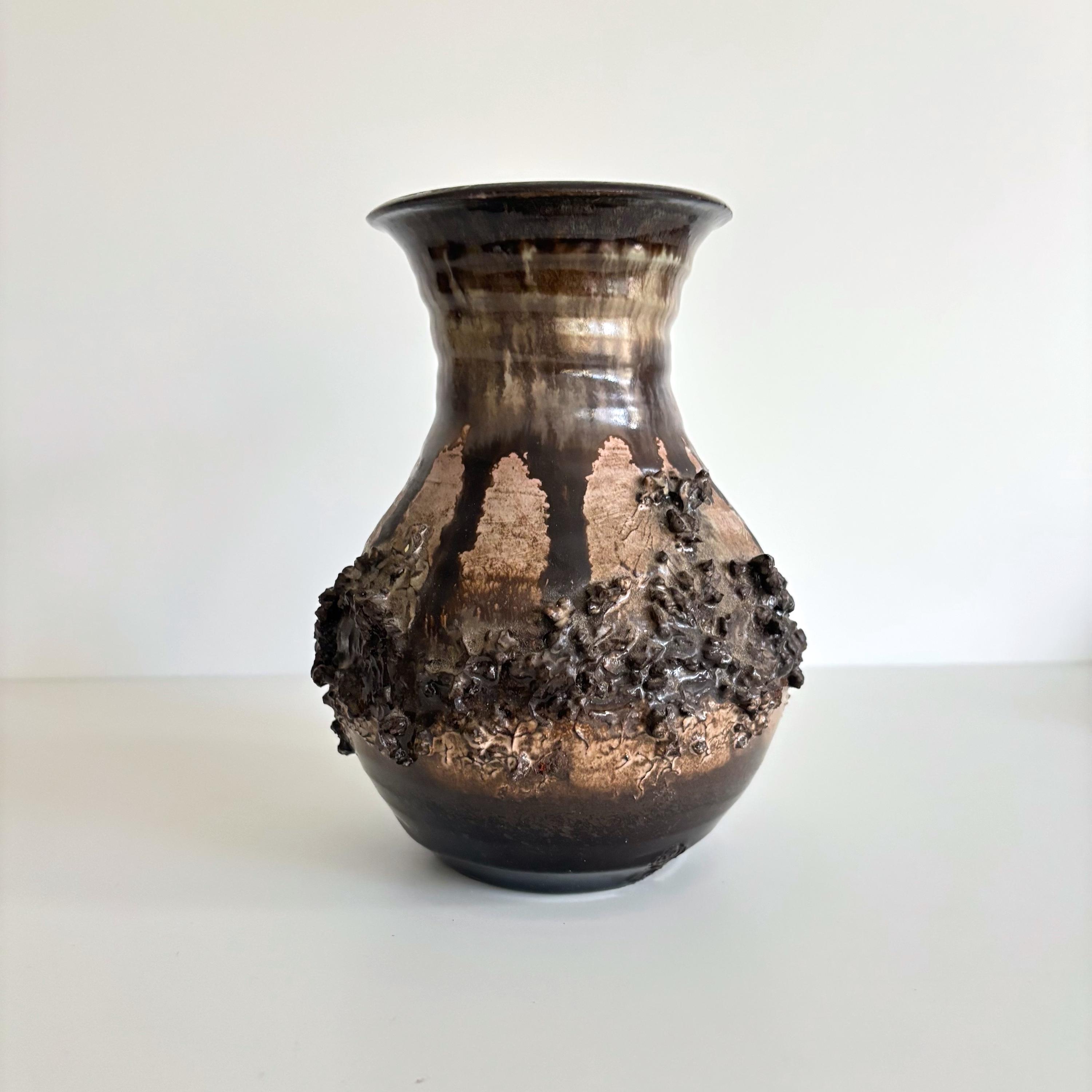 Glit Lava Pottery - Etsy