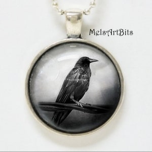 Raven Crow Black Bird Pendant Necklace - Spooky Protection Talisman - Gothic Charm Jewelry