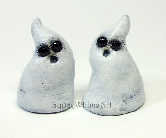 Ghost Halloween Decor, Pair of Hand Sculpted Clay Miniature Ghost Figurines, Spooky Cute Little Boos, OOAK Ghost Figurine Clay Sculpture