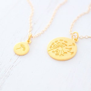 Dandelion necklace in gold for mother daughter necklace set of 2, mother daughter gift, gifts for mom from daughter, Christmas gift image 2
