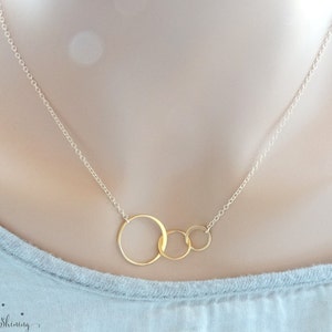 Three Sisters Necklace, Three Sisters Jewelry, Three Circle Necklace, Gift, Sisters Forever Jewelry image 3