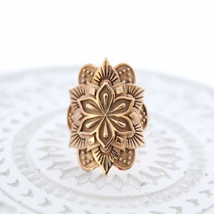 Mandala-Ring, Blumenring Boho-Schmuck, Yoga-Schmuck, Heilschmuck, Bronzering