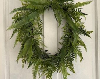 22 inch Oval Mixed Fern Oval Wreath