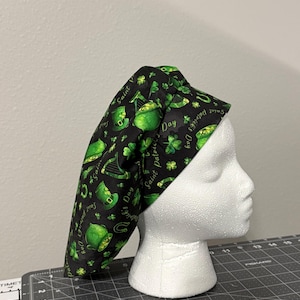 Sham-rock my heart bouffant scrub cap