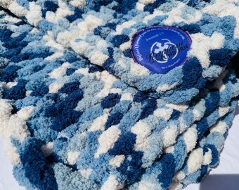 Ocean Drift Lullaby - Hand-Knit Baby Blanket – Soothing Blues & Soft Whites