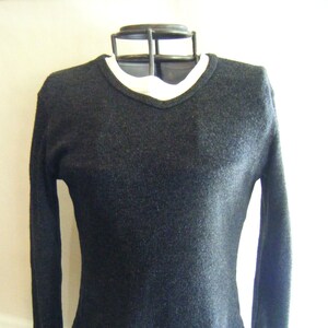 Vintage Grey Knit V-Neck Sweater, 1990s Ladies Small