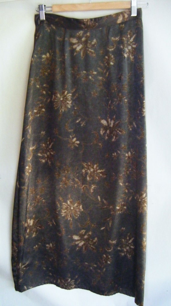 Vintage Brown and Gold Floral Print Ladies Long Sk
