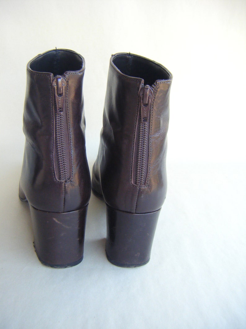 Vintage Brown Leather Ankle Boot US Size 6 Ladies Shoes Modern Mod Nine West Stylish 1990s Fashion