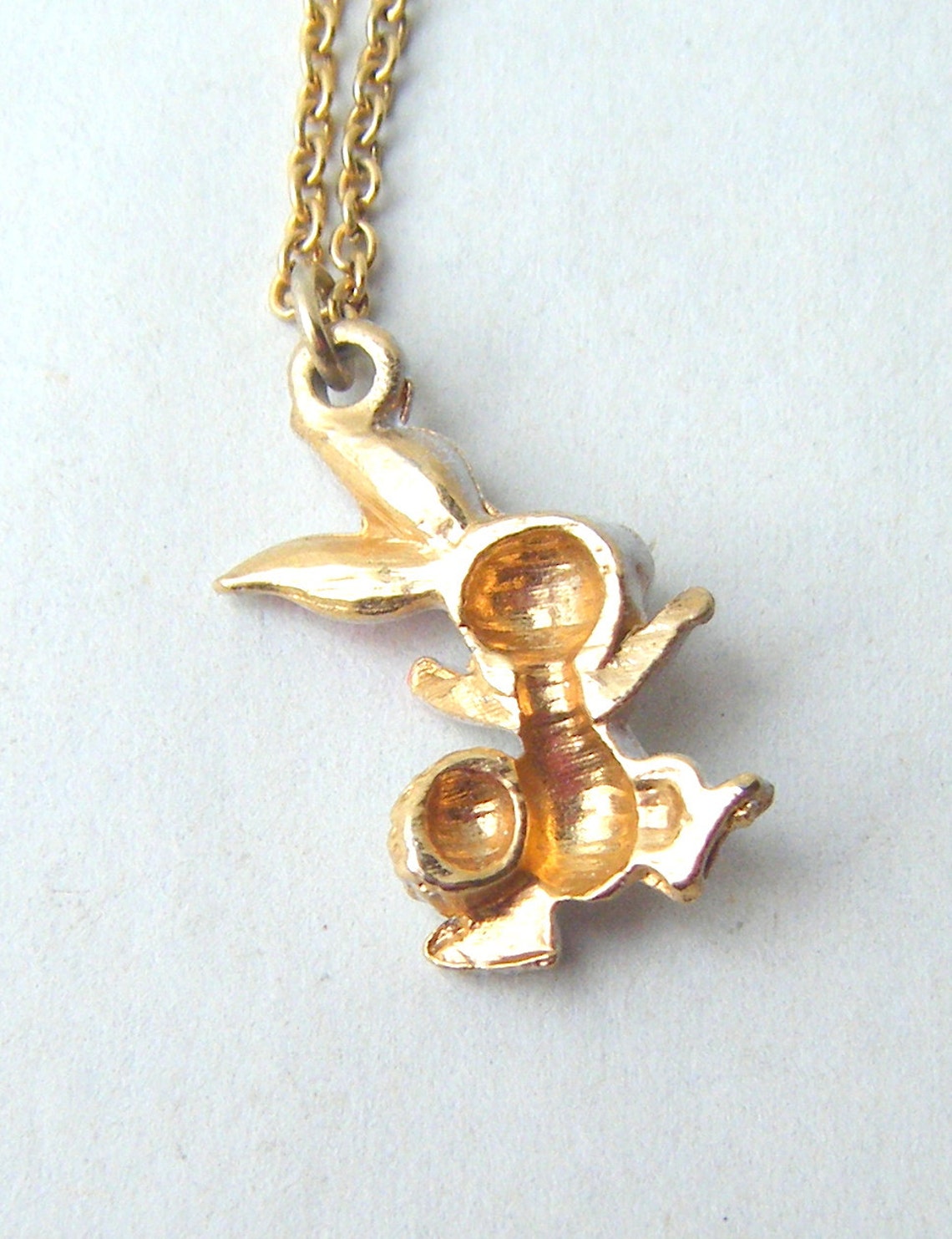 Vintage Enamel Bunny Rabbit Gold Tone Chain Necklace Easter Bunny White ...