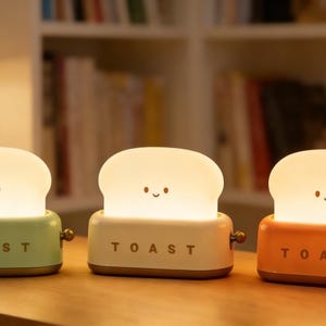 Toaster Night Light, Creative Bread Lamp, USB Rechargeable  LED Table Lamp, Cute Kitchen Decor Light, Toast Lamp Gift，Gift for her