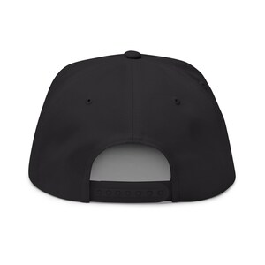Snapback avec éclaboussures de peinture | Casquette plate brodée | Chapeau street art | Vêtements d'artiste mpgink image 14