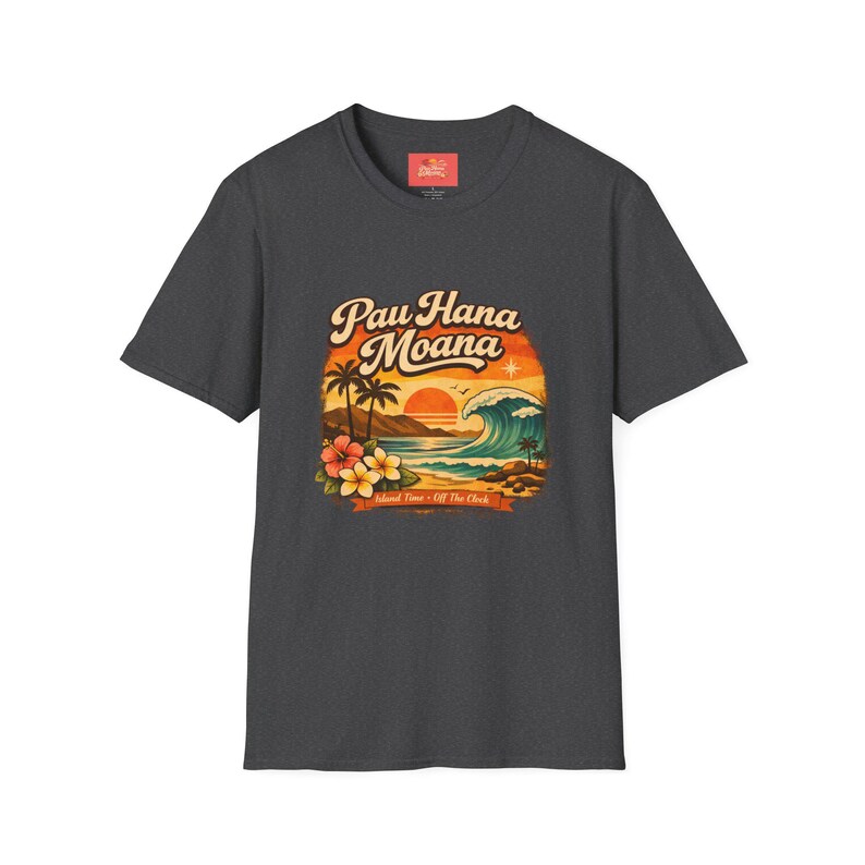 Pau Hana Moana Sonnenuntergang Surfer Szene T-Shirt | Hawaiianische Palmen, Wellen, Plumeria Bild 7
