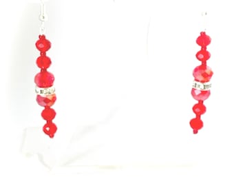 Boucles d'oreilles pendantes en cristal rouge, compte-gouttes rondelles argentées