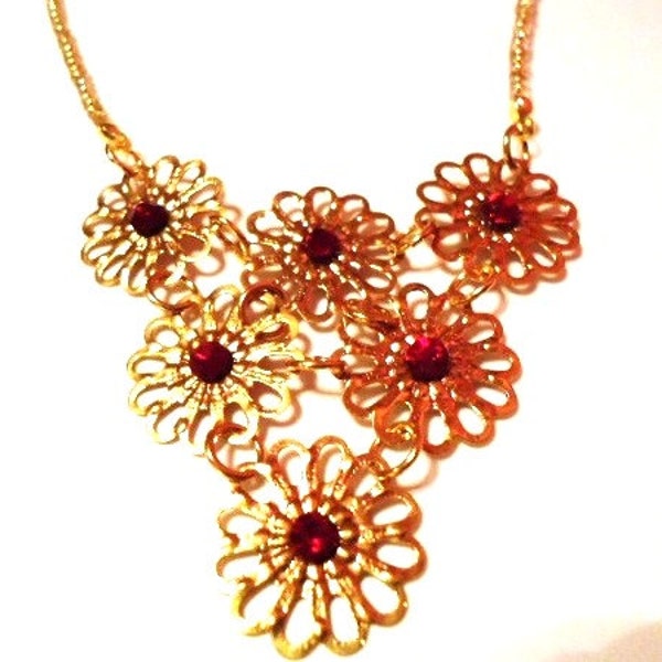 Gold Rocaille seed bead and Metal Daisy Flower with red central rhinestone Necklace by JulieDeeleyJewellery on Etsy