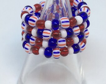 Patriotic Red White and Blue Expandable Stripe Glass Rocaille Memory Wire Ring,  by JulieDeeleyJewellery on Etsy UK Size J US Size 5.