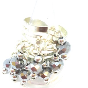 JulieDeeleyJewelleryのアシンメトリーカスケーディンググレークリスタル調節可能カクテルリングレディースリングレディースジュエリーグレークリスタルリング