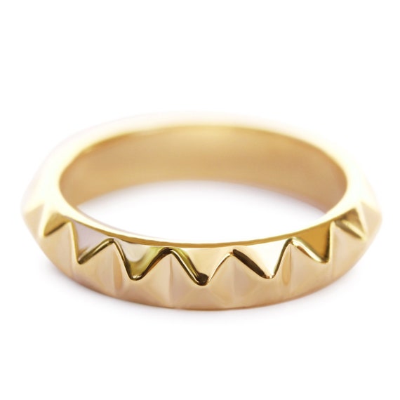Buy Cigar Gold Pyramid Ring, Unique Egyptian Textured Statement Gold Ring,  Wide Wedding Ring, 14K or 18K Solid Gold Ring for Woman Sahara Online in  India - Etsy