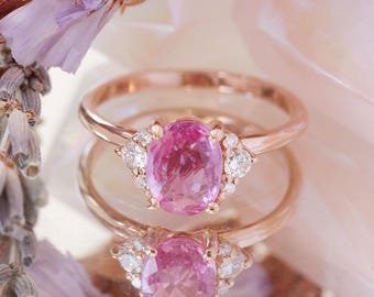 Oval rosa safir och diamanter, förlovningsring med ädelstenar, cocktailring, 14k roséguld, elegant, modern. Isabella