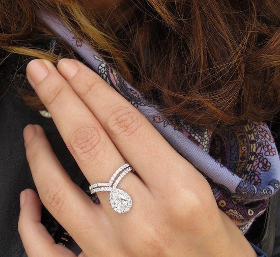 Heart Shaped Infinity Diamond Ring | Jewelry by Johan