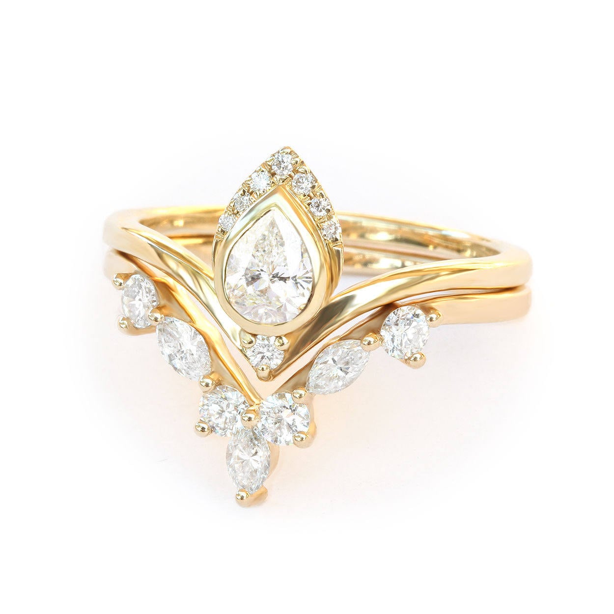 Captivating Audiences with Moissanite Rings: Effective Marketing Strategies for a Growing Market