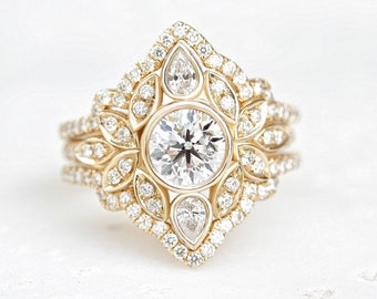 Anillo de compromiso de inspiración natural con diamantes de laboratorio de 1,7 quilates, diseño de flores y hojas, con protector a juego, oro de 14 quilates, estilo vintage único, Lirio n.° 5