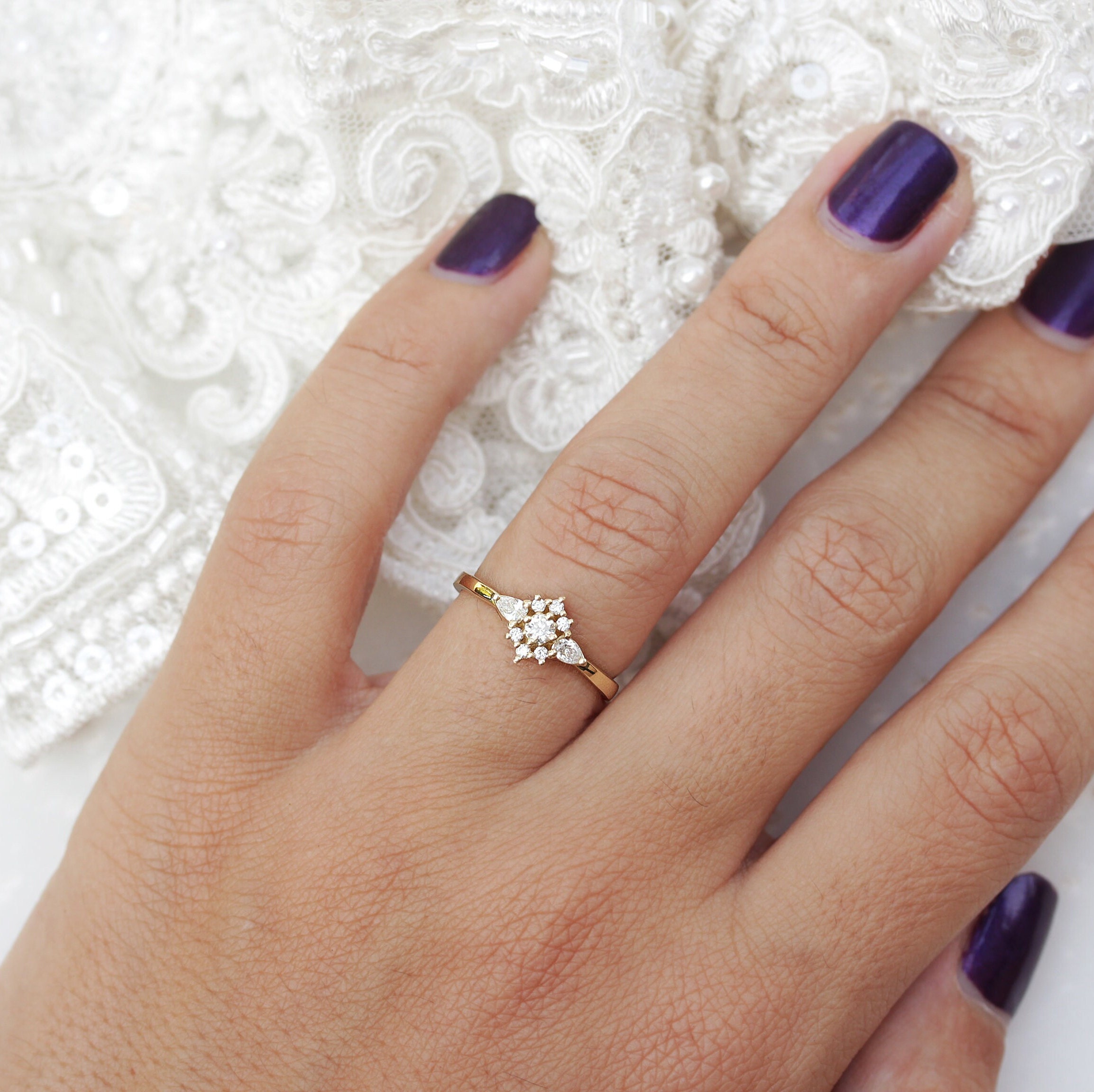 Open Star Diamond Ring 14K