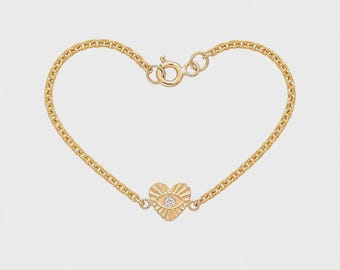 14K Gold Tiny Heart Eye Diamond Bracelet: Birthday Gift for Girls Minimalist Jewelry