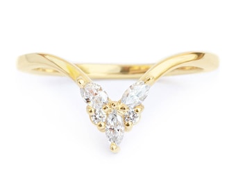 Gold & Diamond Chevron V Ring, Side Wedding Band, Diamond Stacking Ring, Unique Chevron Diamond V Ring, Cupid Butterfly Ring, Nesting Ring
