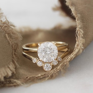 2 Carat Lab Diamond Ring Set, Solitaire Nesting Band, Dainty Wedding Ring Set, Engagement Ring, Arya and Leah
