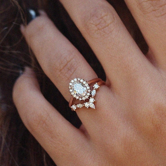8 Most Affordable Engagement Rings That Look Expensive | MiaDonna