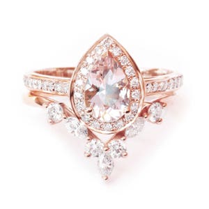 Pear Morganite & Diamond Halo Engagement Ring set, Wedding ring, Morganite Bridal Set, Rose Gold Engagement Ring Set, Nia and matching Bands