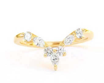 Diamond V Nesting Ring, Side Wedding Band, Unique Chevron Diamond Ring, 14K, 18K Gold Sideband, Anniversary Diamond Ring.