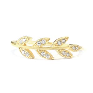 Leaf Diamond Ring | Nature inspired Wedding Band | 14K Gold Stackable Art Nouveau Ring