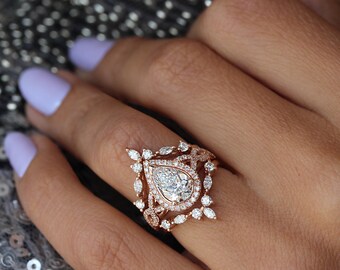 Big 1.5 carat Pear Diamond Halo Beautiful Engagement Ring Set, Diamond Twist Band, Art-Deco Bridal Ring Set, Three Ring Set, Iceland Bands