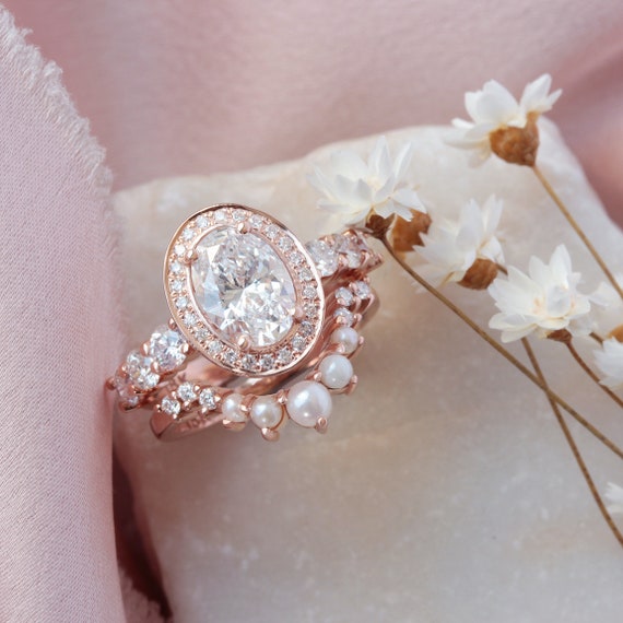 Wedding band to cheap match oval engagement ring