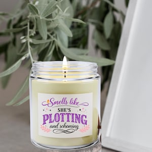 Vela con aroma a "Huele como si estuviera tramando algo" / Vela de soja de 255 g (9 oz) con y sin aroma / Regalo para mamá / Obsequio para ella