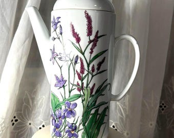 Vintage IKEA Midsommar Teekanne | Marguerite Walfridson Botanisches Design |  Skandinavische Landhausküche