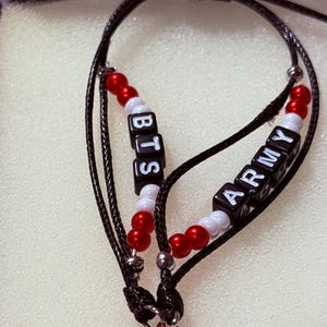 Pulsera personalizada BTS ARMY: Joyería de hilo con cuentas