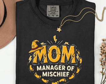 Camiseta de mamá jefa de travesuras — regalo para madre de chicos para mamá rockera