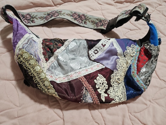 Handmade patchwork fanny pack - image 3