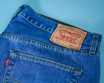 levis 751