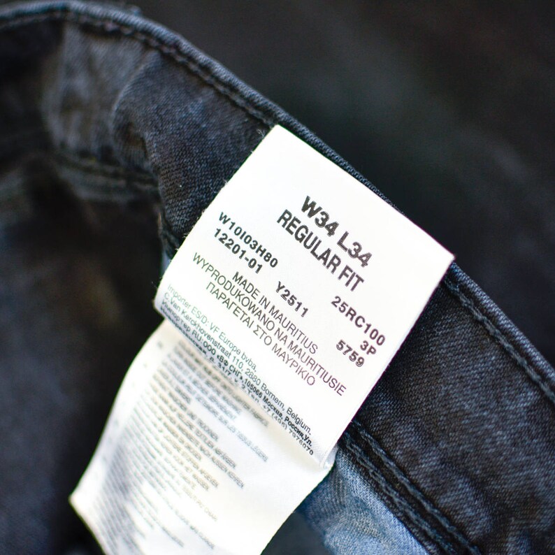 Label W34 L34 W 32 L 34 Vintage Wrangler Jeans Straight Leg Zip Fly Black