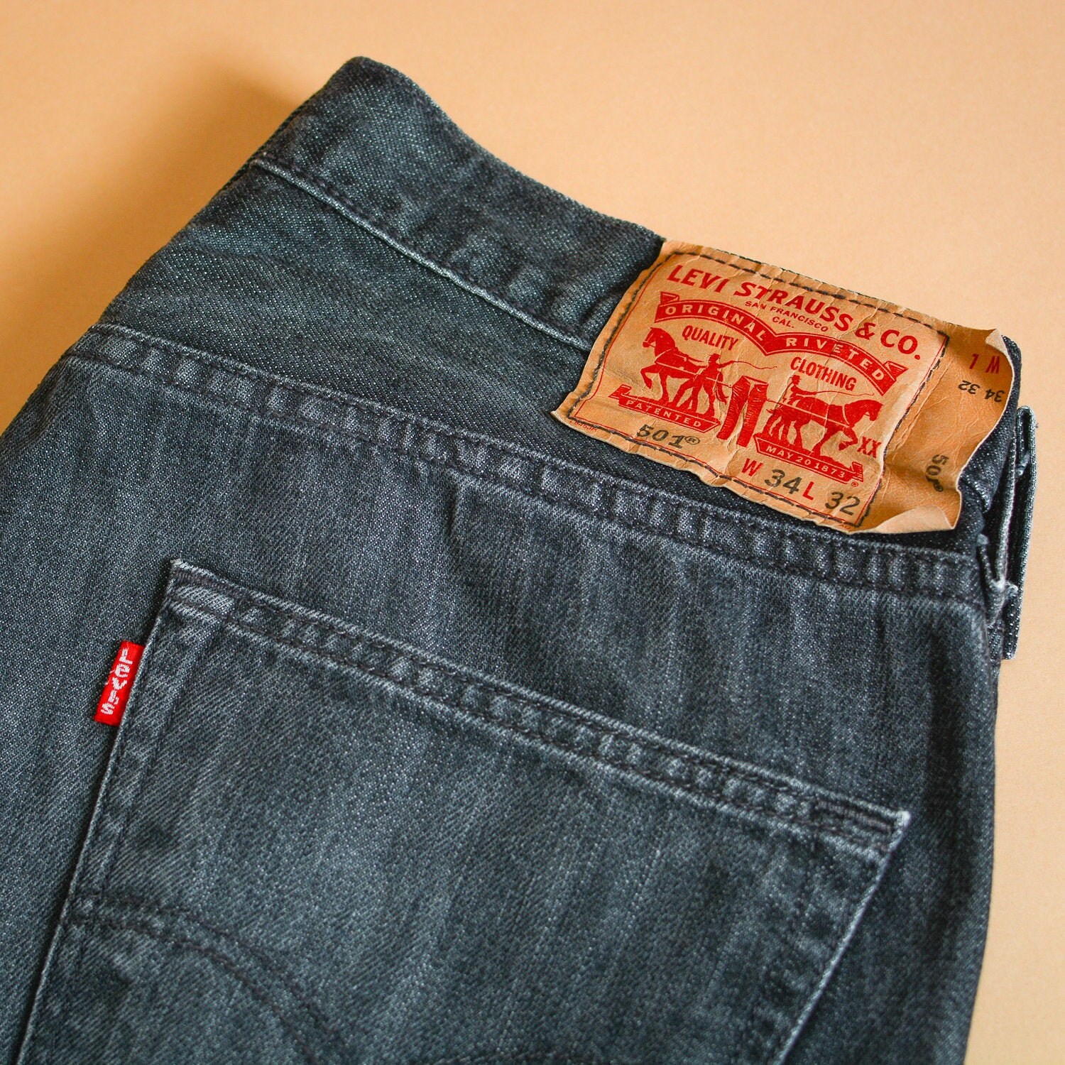 Image of Levi 501 Jeans Grey Straight Button Fly Unisex Vintage | Patchw34L32 W 33 L 31