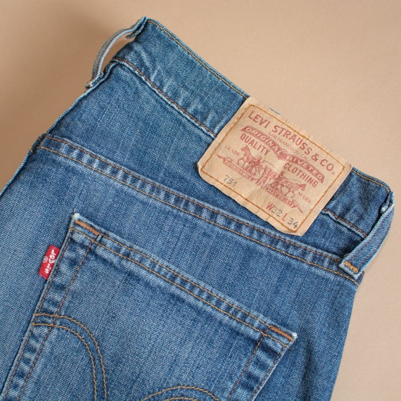 levi's 751 classic straight